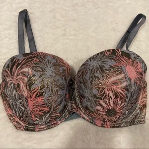 Victoria’s Secret 34DDD Metallic Floral Pattern Bra